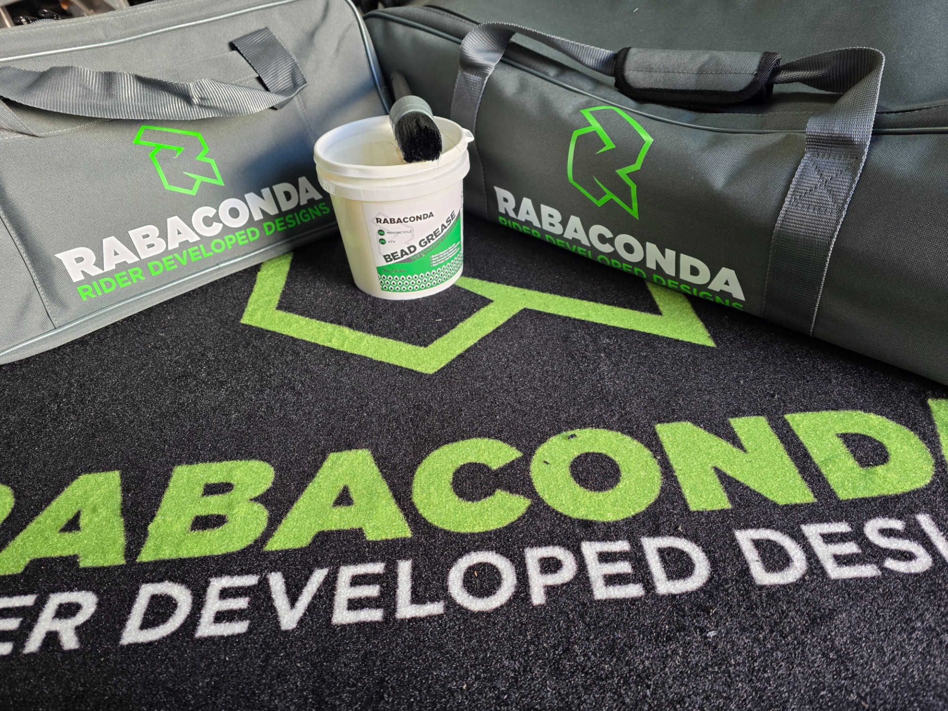 Rabaconda Street Tire Changer en balanceertoestel
